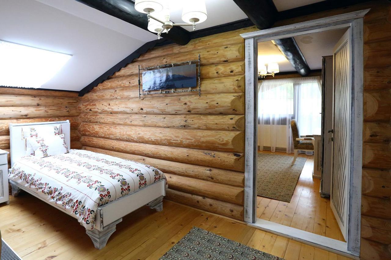 Pensiunea Varvara De Bucovina Gura Humorului Exterior photo